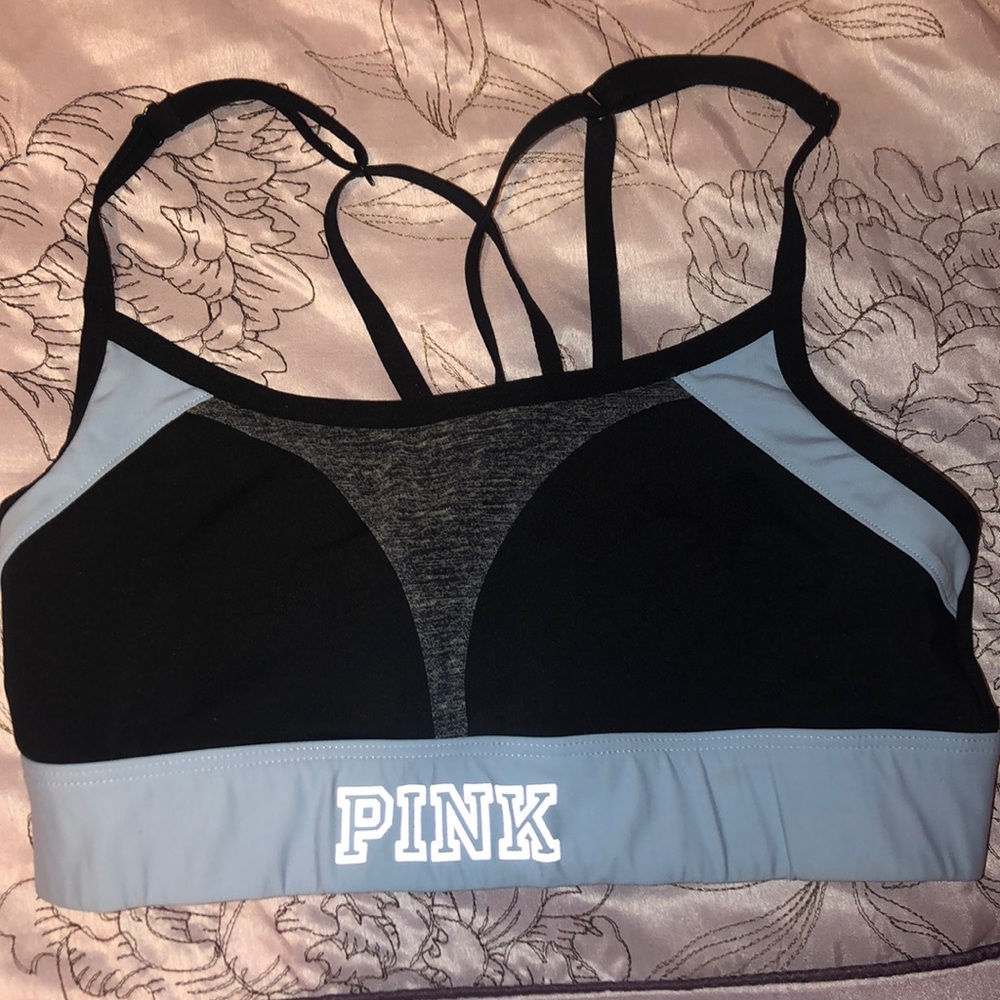 Pink sports bra size XS
